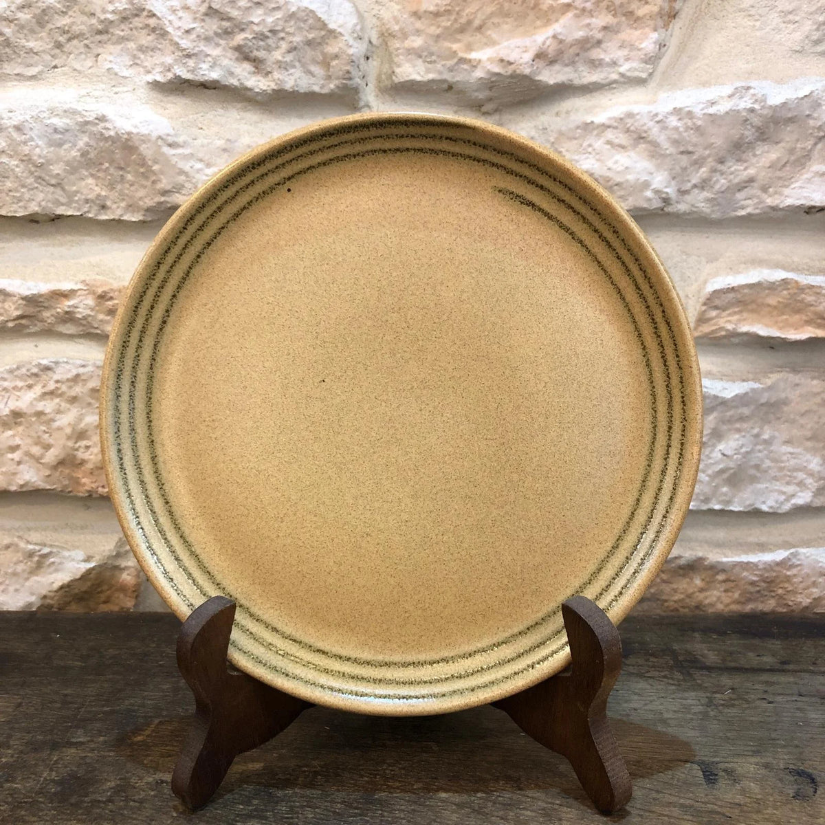 Sarreguemines earthenware dessert plate