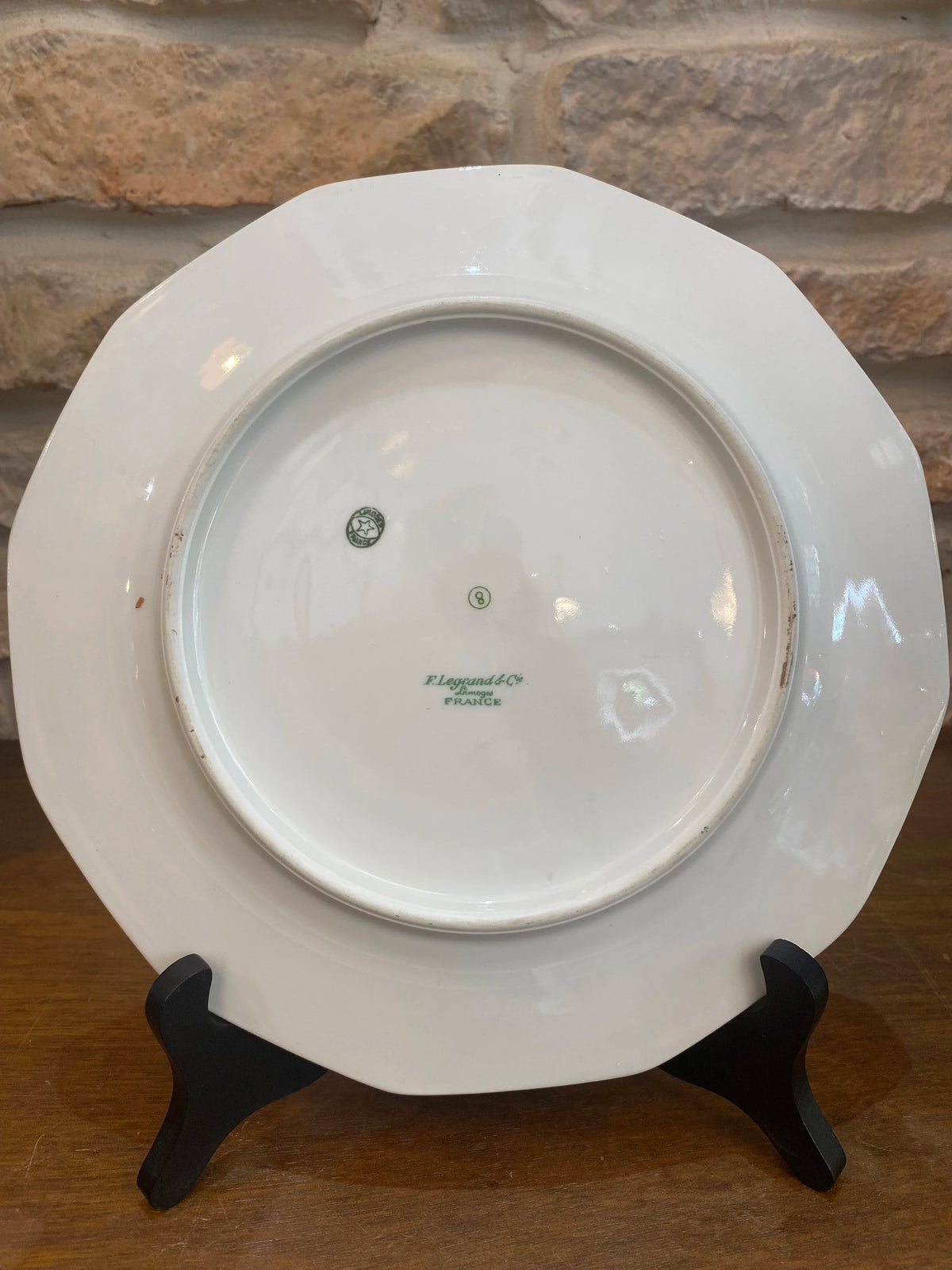 Assiette plate - F.Legrand, Limoges