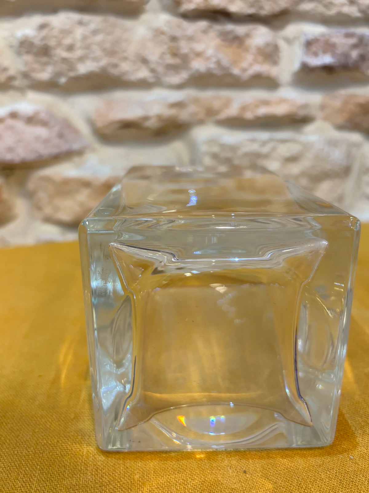 Crystal decanter