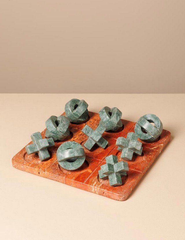Tic-tac-toe game in marble and travertine - Chehoma