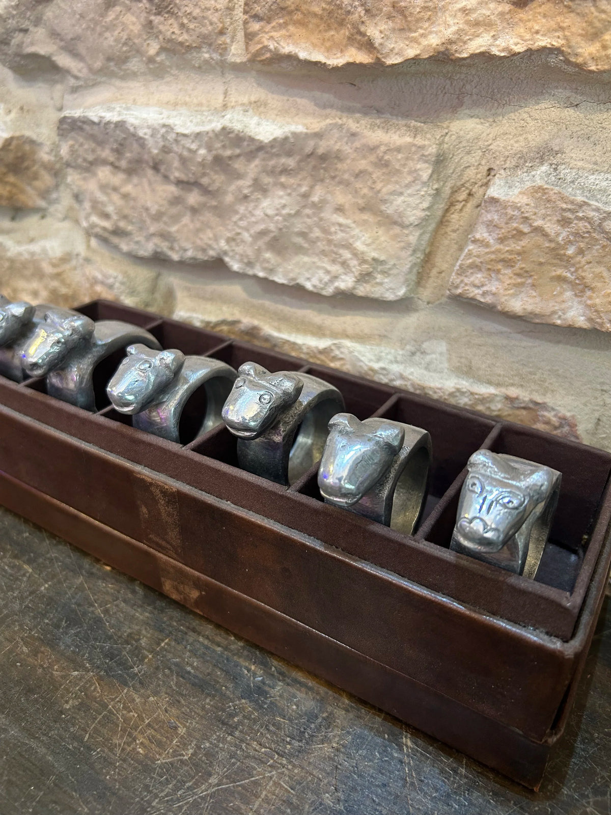 Six napkin rings